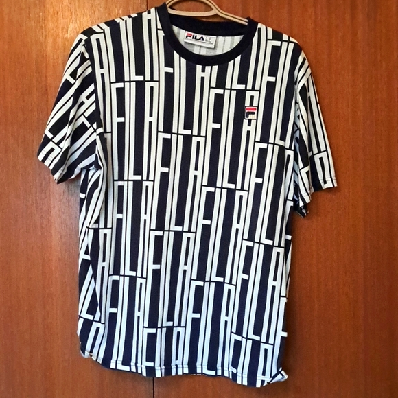 FILA T-shirt - Picture 1 of 3